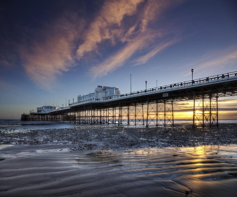 Park House Villa Worthing Exteriör bild